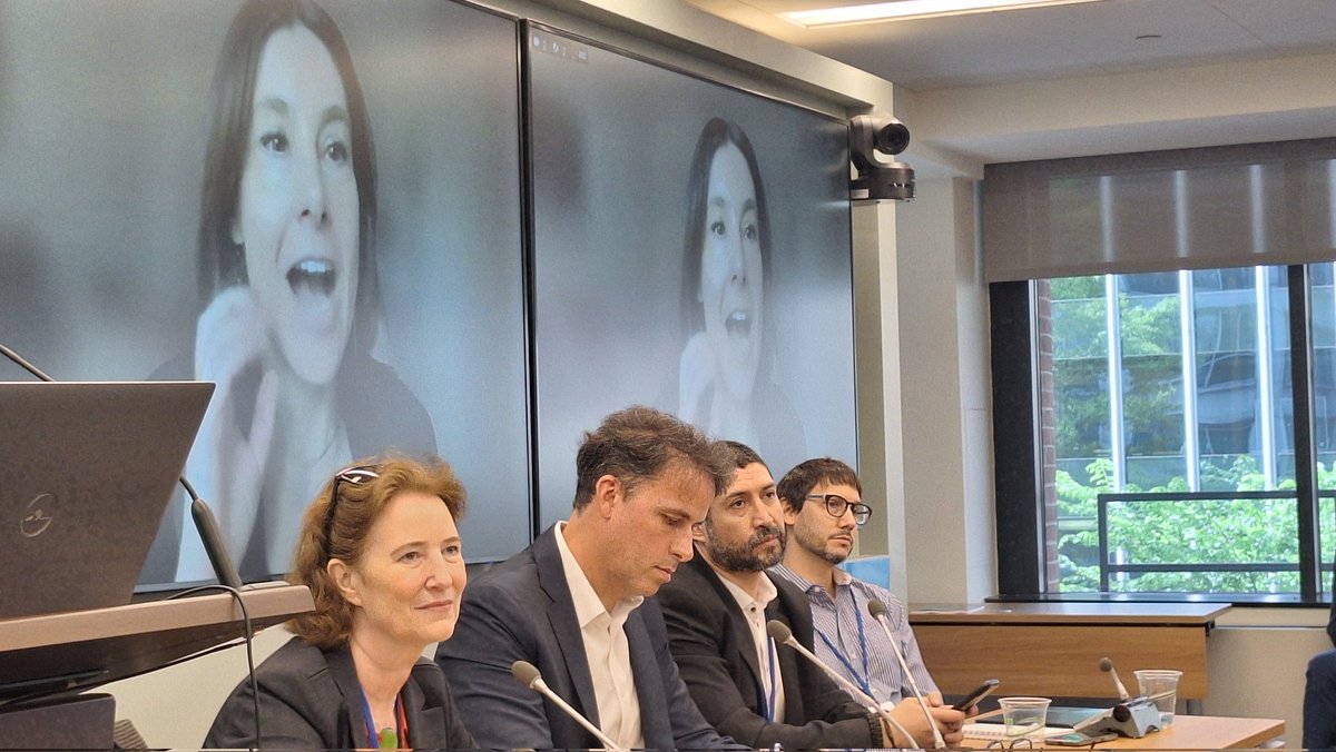 Full house for <a href="/RecourseTeam/">Recourse | @re-course.org on Bluesky</a> #smcs025 event at <a href="/WorldBank/">World Bank</a> on IFC sustainability framework review. Great discussions on FPIC, disclosure, financial intermediaries and much more