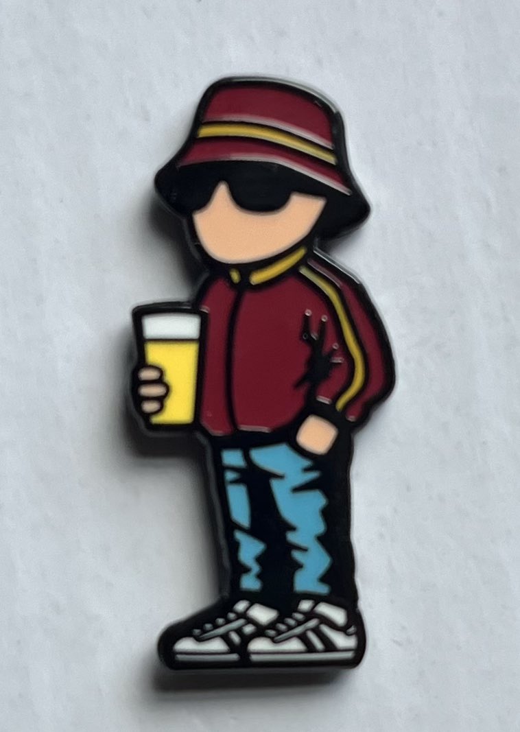 New badge on eBay type in Limited Edition Bradford City….only 100 are made and the mould is destroyed so that’s ya lot. If anyone happy to share please do.