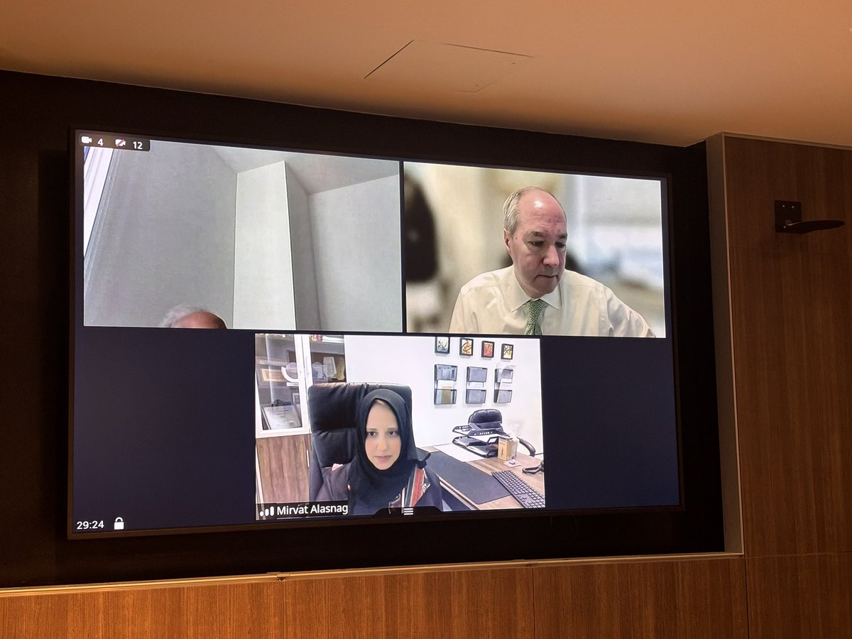 MSMCardsFellows's tweet photo. Honoured to have Dr. Mirvat Alasnag @mirvatalasnag join us for Grand Rounds today! A truly insightful session on intracoronary imaging—from evidence to practice. Grateful for the valuable discussion and expertise! #CardioTwitter #MedEd @DLBHATTMD @spinneymd @argulian https://t.co/DawqYk4W3L