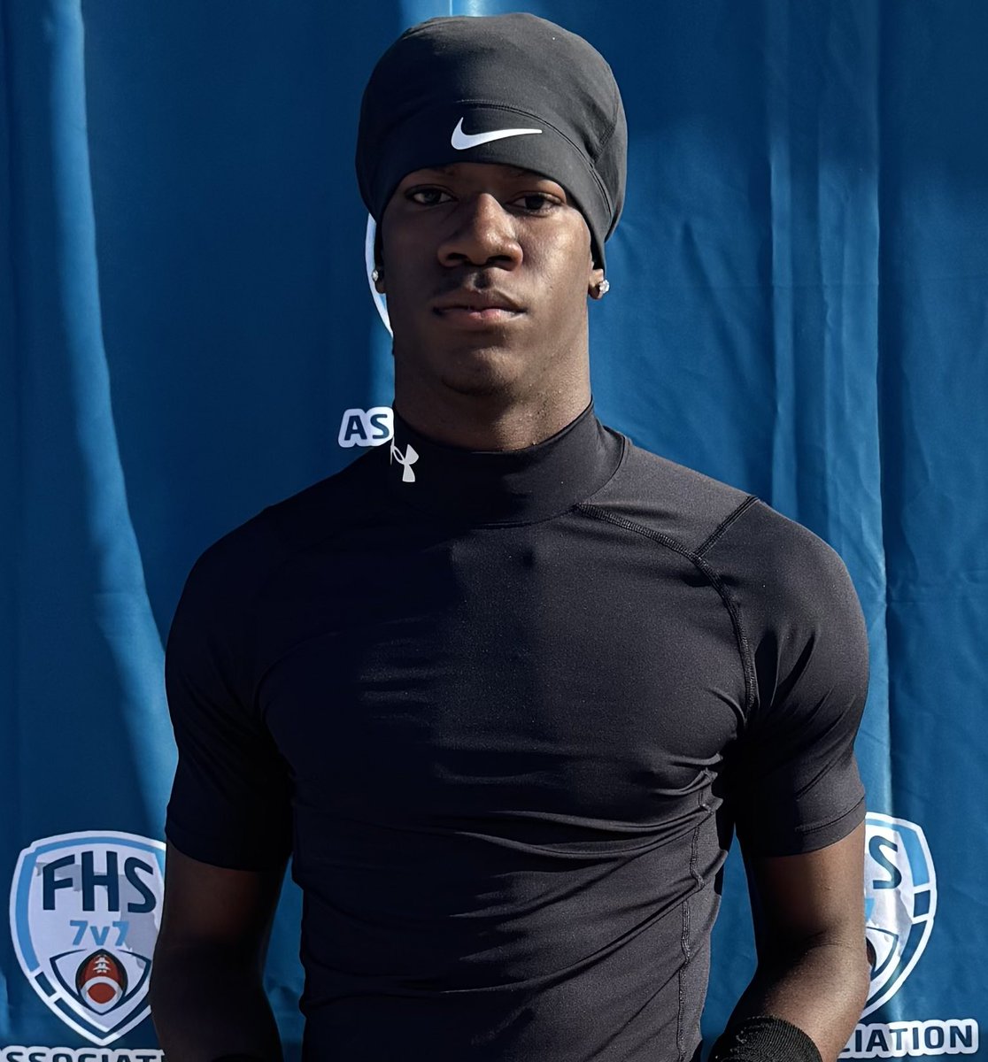 FHS7v7A College Link (@fhs7v7acolllink) on Twitter photo Zion Roberson <a href="/ZionRoberson8/">Zion Roberson</a>
2026 DB Palmetto <a href="/PalmettoFBall/">Palmetto Football</a> <a href="/CoachSandersPHS/">Eric Sanders</a>
6’3” 180
Palmetto’s defense was on point at <a href="/FHS7v7A/">FLORIDA HIGH SCHOOL 7v7 ASSOCIATION</a>’s regional tournament on Saturday and Zion was a big part of their success. The first thing that stood out about him is his length and Zion Roberson <a href="/ZionRoberson8/">Zion Roberson</a>
2026 DB Palmetto <a href="/PalmettoFBall/">Palmetto Football</a> <a href="/CoachSandersPHS/">Eric Sanders</a>
6’3” 180
Palmetto’s defense was on point at <a href="/FHS7v7A/">FLORIDA HIGH SCHOOL 7v7 ASSOCIATION</a>’s regional tournament on Saturday and Zion was a big part of their success. The first thing that stood out about him is his length and