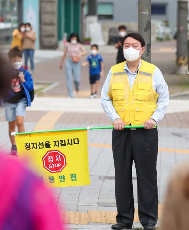 윤어게인 🇰🇷

4월 26일 토요일 14시 교대역 8번 출구