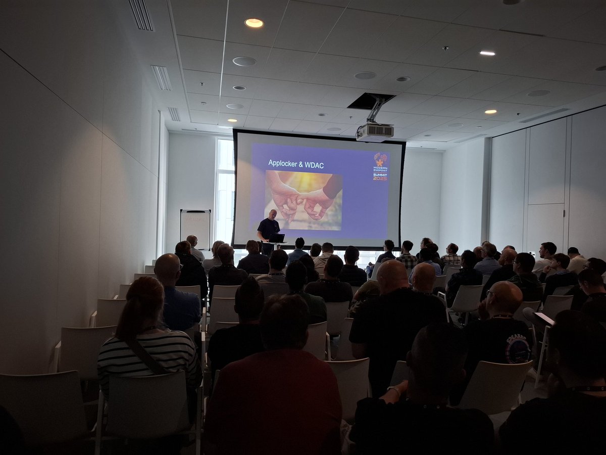 MemSummit's tweet image. One of the last sessions of today AppControl for Business by @erikloef

#MEMSummit