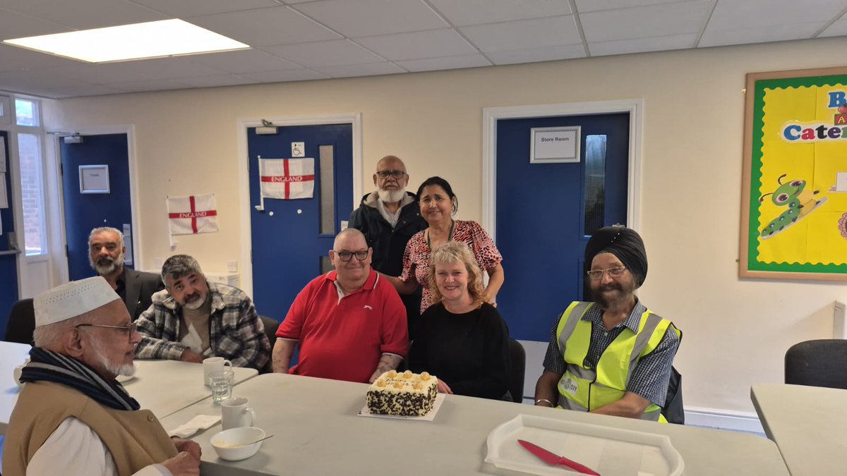 Cheetham and Crumpsall INT (@cheetcrumpint) on Twitter photo Dropped in to catch up with Hopewell and the Wednesday lunch club and to share in their St. George's day celebration. Thanks for the cake! <a href="/hopewellmcr/">Hopewell Manchester</a> Dropped in to catch up with Hopewell and the Wednesday lunch club and to share in their St. George's day celebration. Thanks for the cake! <a href="/hopewellmcr/">Hopewell Manchester</a>