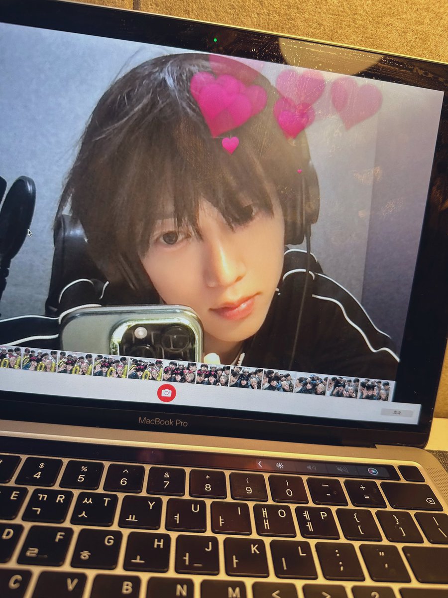 kandilnoraa's tweet image. pou and pou lover💖💗💞💓💐🌸
@_AMPERSANDONE_ #앰퍼샌드원 #AMPERSANDONE #ANDRSD #ANDEARSELCADAY #ANDEAR #앤디어 #KAMDEN #NAKAMDEN #나캠든 #캠든