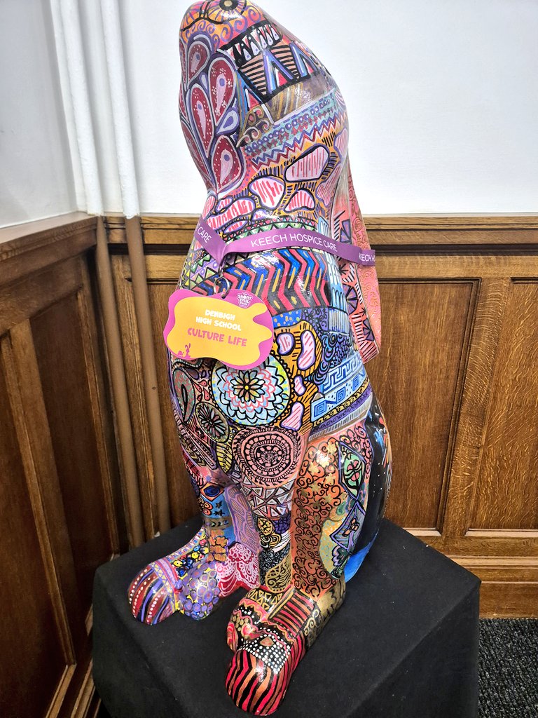 <a href="/DenbighHigh/">Denbigh High School</a> great year 10 careers session as always with <a href="/arashidsa/">Aqsa Rashid</a>