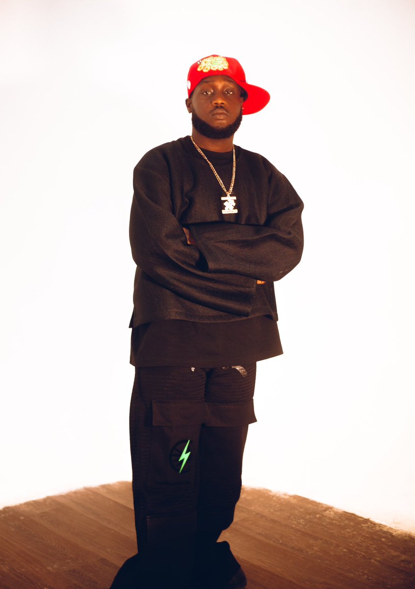 falseactivity's tweet image. FIRST LOOK || FALSE ACTIVITY X MAKE®️ 
ft: @Fatboy__E 
COMING SOON!!! 
📸: @TheYear1926 
©2025 False.Activity.kills.Everything 
#awg #falseactivity #maker