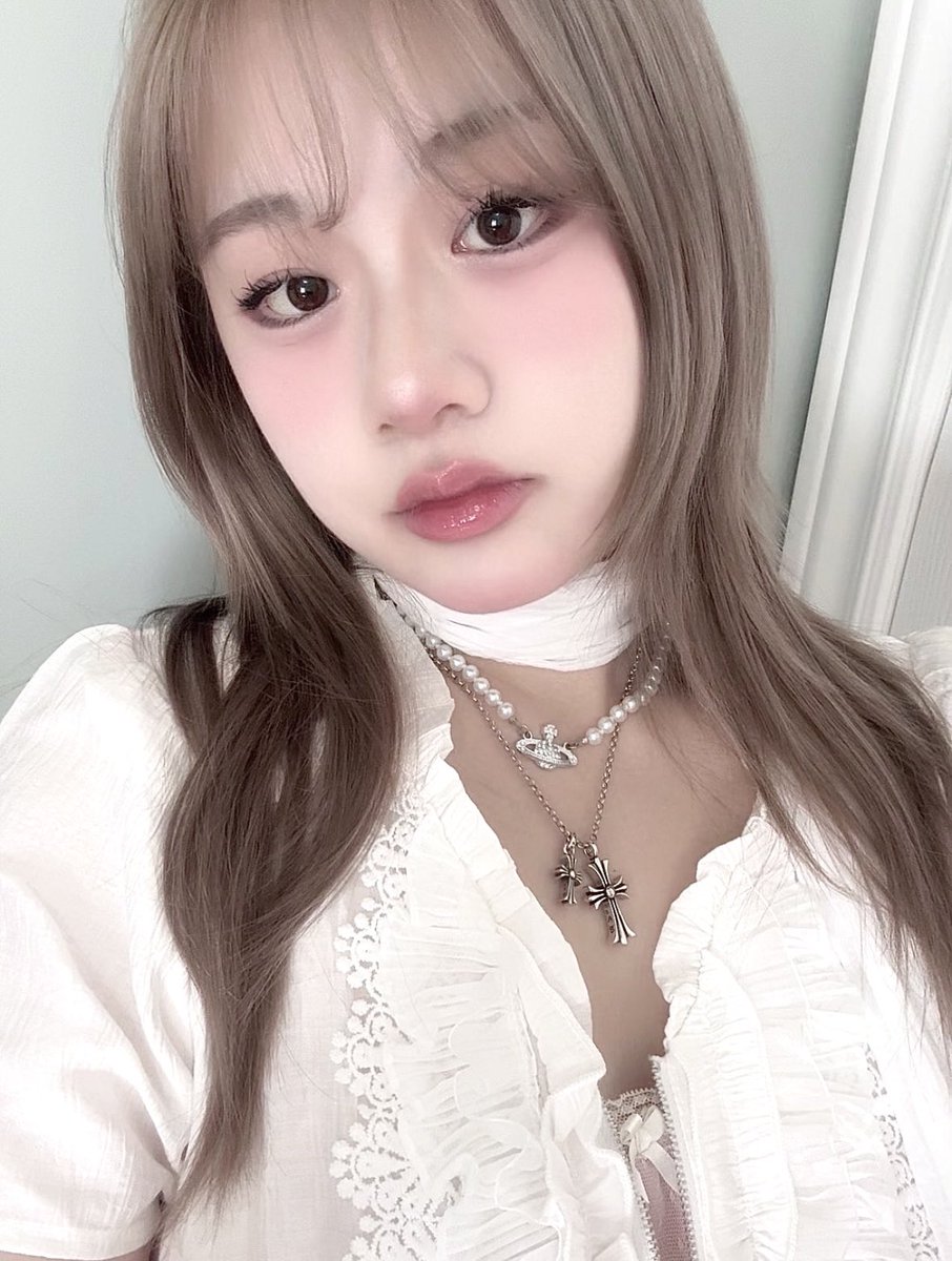 mzkflwrs's tweet image. me and brian oomf 🫂 (if you’re seeing this ooooo u wanna come to canada so bad 🌀🌀)
#AMPERSANDONE #앰퍼샌드원 #ANDEAR #ANDRSD #AndearSelcaDay #BRIAN #브라이언 #브브