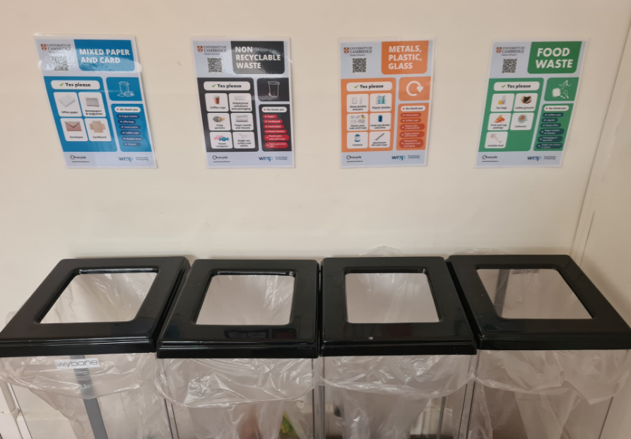 CambPsych's tweet image. ♻️🌍 Our new waste sorting station is here! With clear signage and dedicated bins, recycling just got easier in the Department of Psychology. Small changes, big impact! 🗑️✨
#GreenImpact @CambridgeSust @cambridgesust @CUsustainabilityteam #RecycleRight #SustainableCambridge