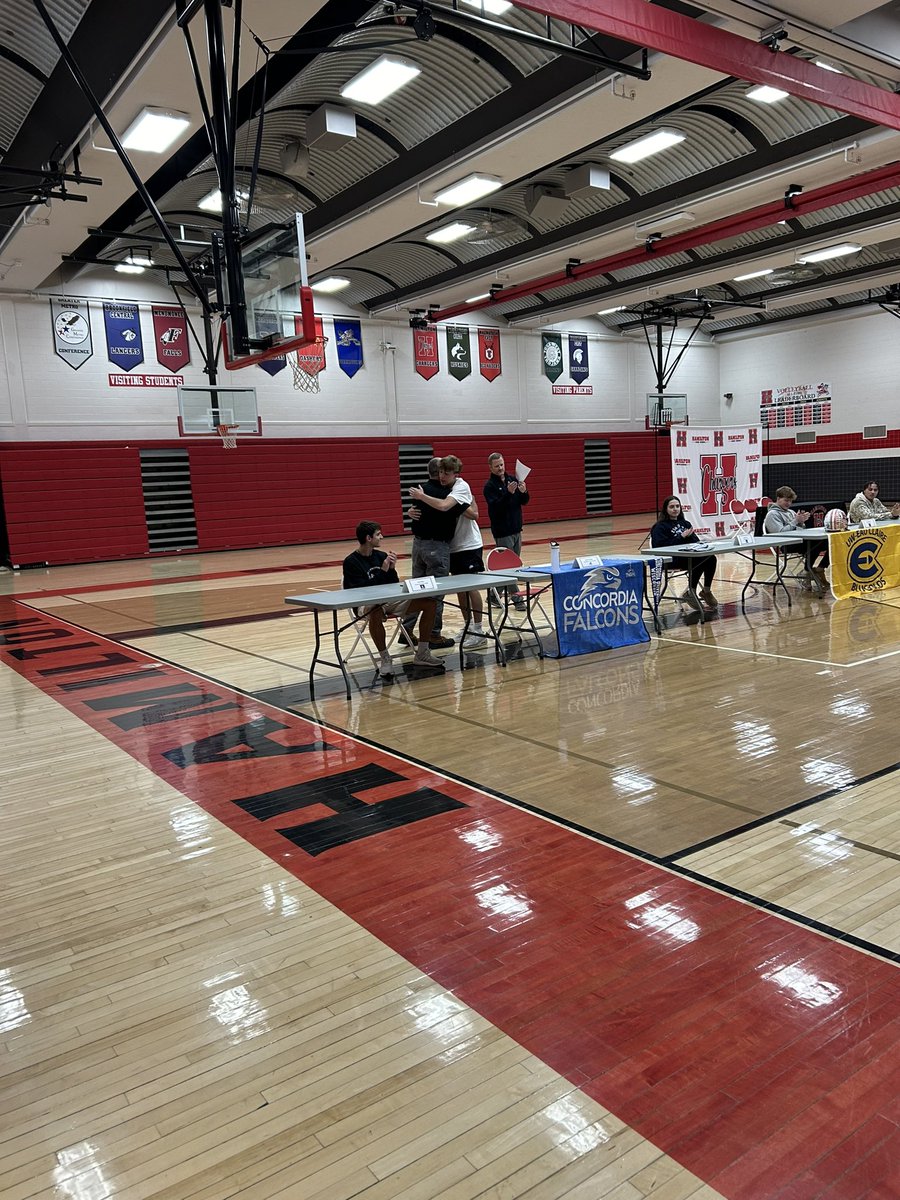 HHSChargerHoops's tweet photo. Signing Day! Huge congratulations to @asherhaas5 and @RyanHeckman2 on taking their basketball careers to the next level! Shoutout as well to @roccoorlandoo and Orlando Humphrey for their football commitments! Awesome to see all our guys showing up and supporting each other today. https://t.co/3dxkSNuJAi