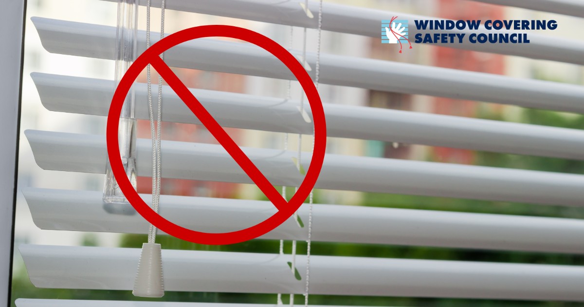Are you still using corded window coverings? NOW is the time to go cordless for a safer, worry-free home for your family 🏡✨