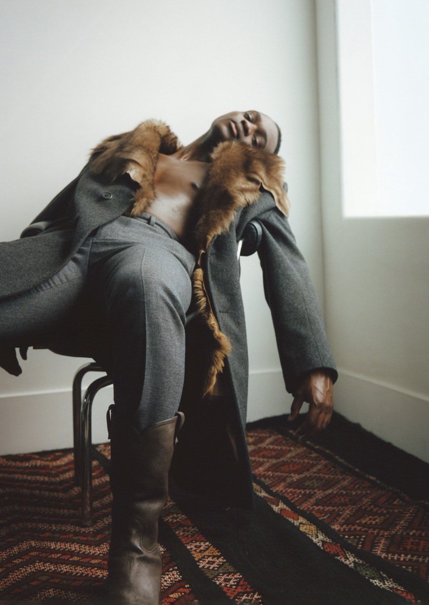 spoke to new kid on the block Ethan Herisse about Nickel Boys, his identification with Elwood, how Step Up ignited his love for performance, his taste for films about the embarrassments of american history, &amp; more for AnOther Mag

📸 by Martine Syms!

anothermag.com/another-man/16…