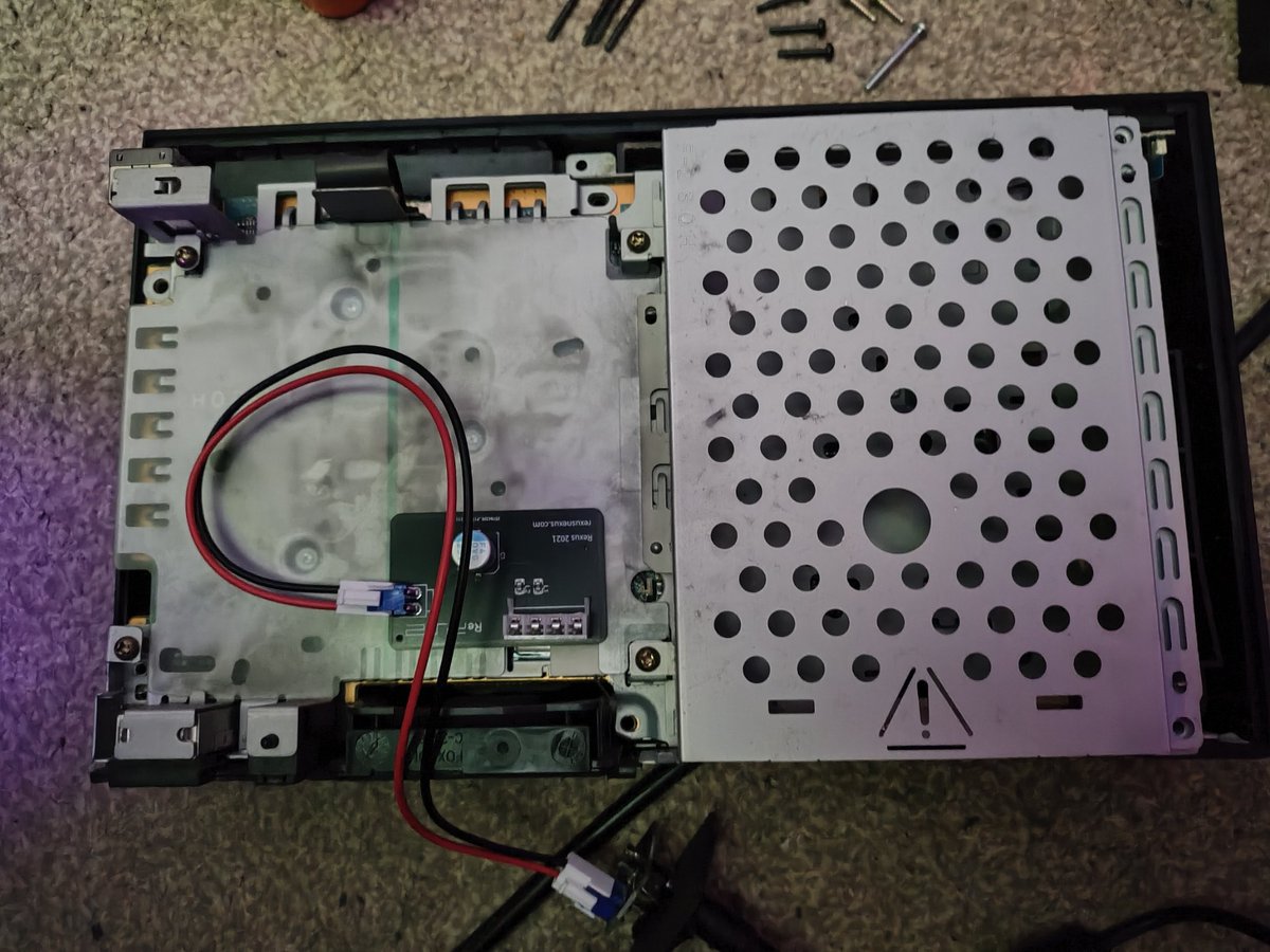 EffinMaggie's tweet image. #PhoenixProtocol: complete.

#TheDoctor has revived our fallen war hero!