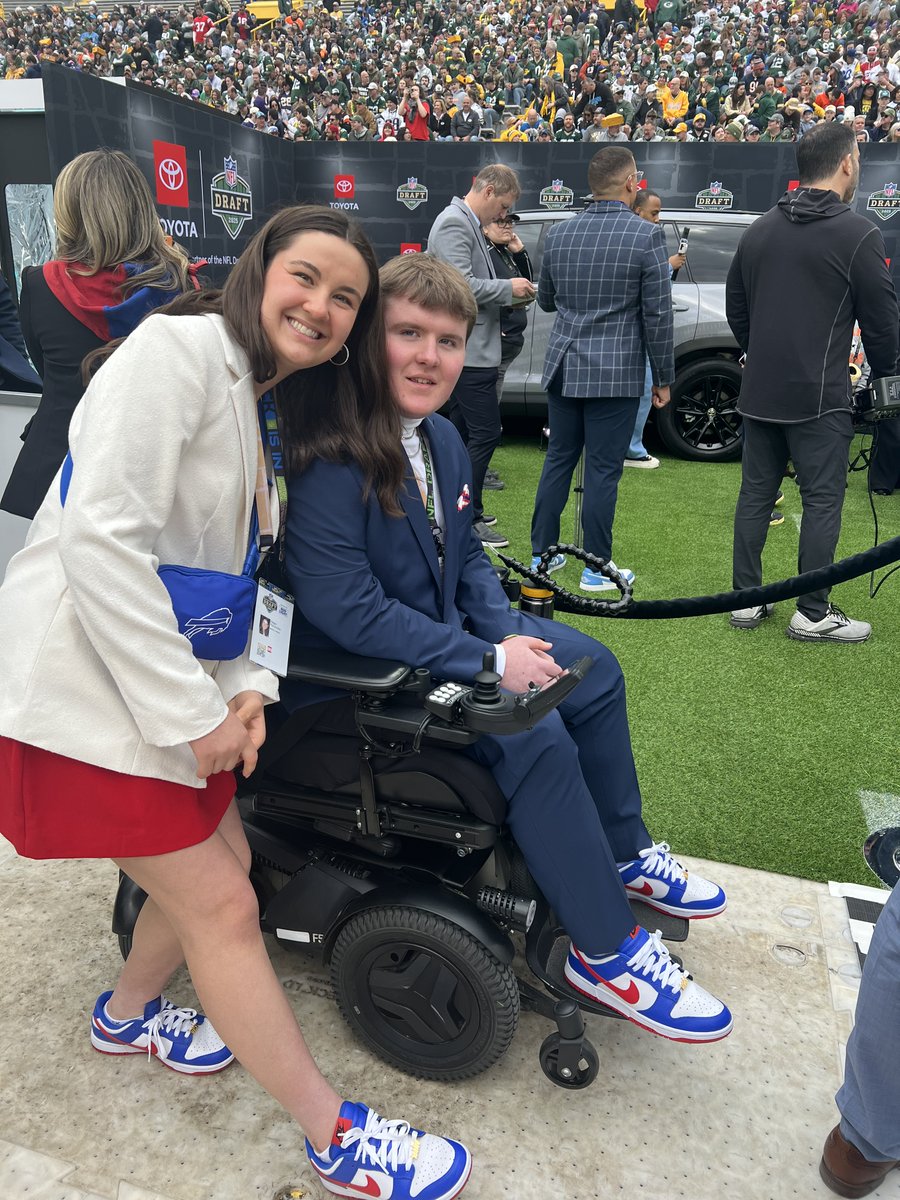 Tommy, his twin sister Megan and the custom Bills shoes they designed are ready for the #NFLDraft 

Tommy is announcing Bills first pick tonight! #BillsMafia
ICYMI my story with him below. <a href="/MakeAWish/">Make-A-Wish America</a> <a href="/WKBW/">7 News WKBW</a>