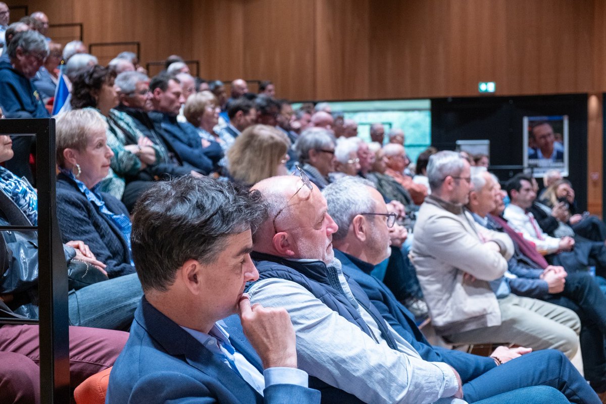 📷 <a href="/fxbellamy/">Fx Bellamy</a> soutien de <a href="/BrunoRetailleau/">Bruno Retailleau</a>, candidat à la présidence <a href="/lesRepublicains/">les Républicains</a> 

📍Écouflant, Maine-et-Loire. 

#AvecRetailleau