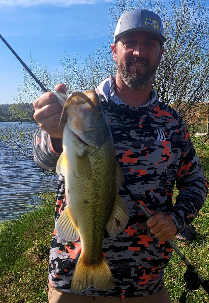 ThePondPros's tweet image. The new Pond Pro Pond Wands work magic!!!