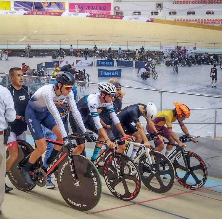 NotiExpres23's tweet photo. #24Abril 
COMPITEN MORELENSES EN CAMPEONATO NACIONAL DE PISTA XALAPA 2025
@ID_Morelos @GobiernoMorelos 
Más ℹ️ 👇🏻 
https://t.co/2XYOEEgoue https://t.co/M2WDvlLbwR