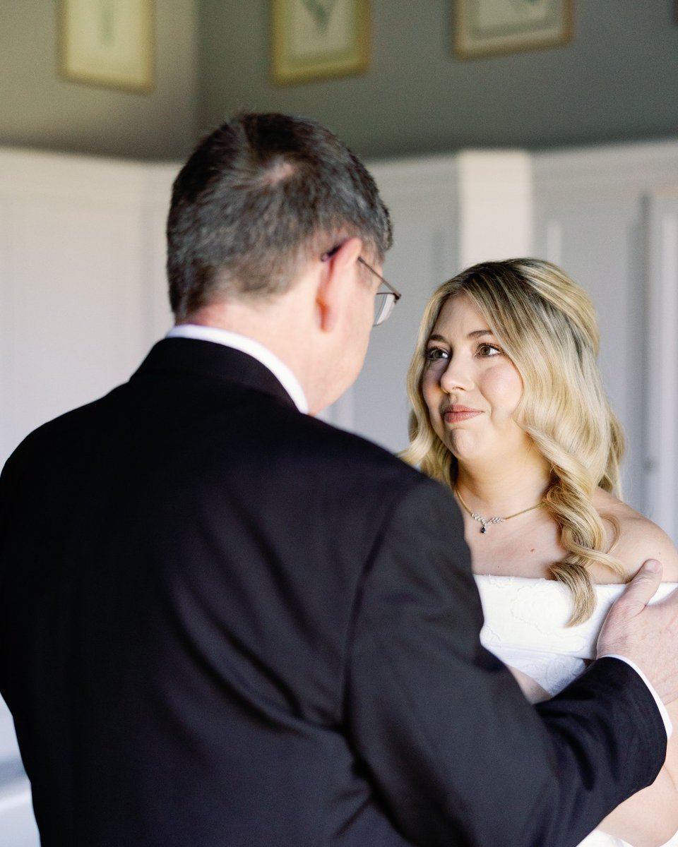 Luttrellstown Castle (@luttrellstown) on Twitter photo A quiet moment, a proud smile, and eyes full of tears. The first look between a father and his daughter on her wedding day.
For all wedding enquiries, please contact weddings@luttrellstowncastleresort.ie
📸 Livia Figueiredo A quiet moment, a proud smile, and eyes full of tears. The first look between a father and his daughter on her wedding day.
For all wedding enquiries, please contact weddings@luttrellstowncastleresort.ie
📸 Livia Figueiredo
