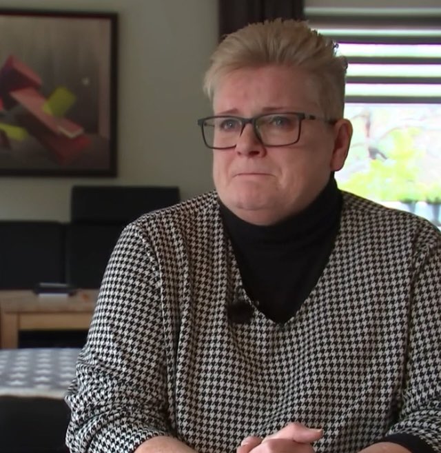 For rullende kamera fik Connie i Ikast-Brande igår min telefonbesked om tilkendelse af førtidspension.

Vi taler om en hård, hård jobcentersag ! 

Opslaget på TV2 Midtvest’s Facebook har i skrivende stund fået 3000 likes. Det forstår man godt, når man ser det rørende indslag ❤️