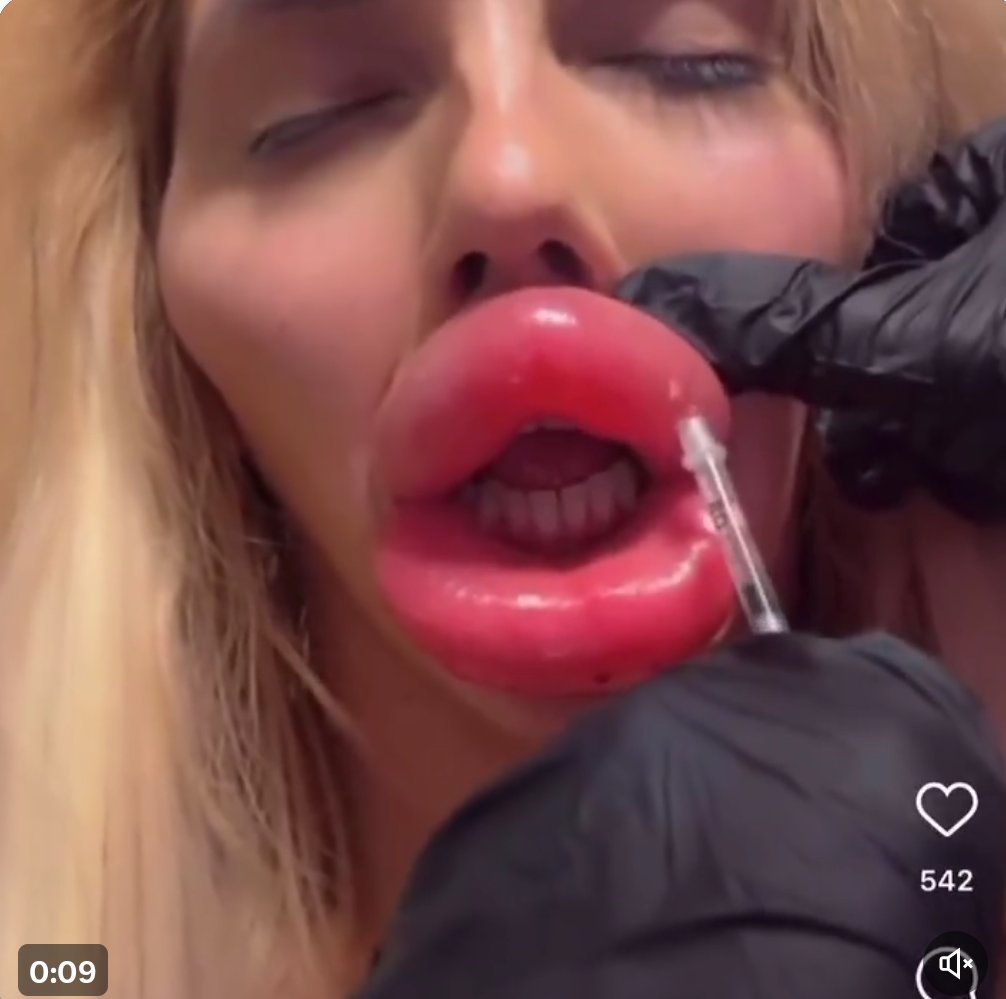 Jannine.. #MagaMemeQueen ™️ 👑🇺🇸 tweet media