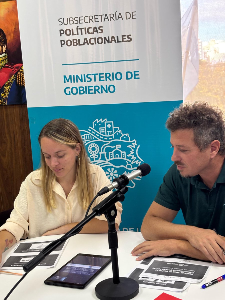 MauroGabrieleSF's tweet photo. Trabajadores sociales de 70 municipios se capacitaron sobre política migrante https://t.co/uracOPqOzq https://t.co/pH5J6CpNs5