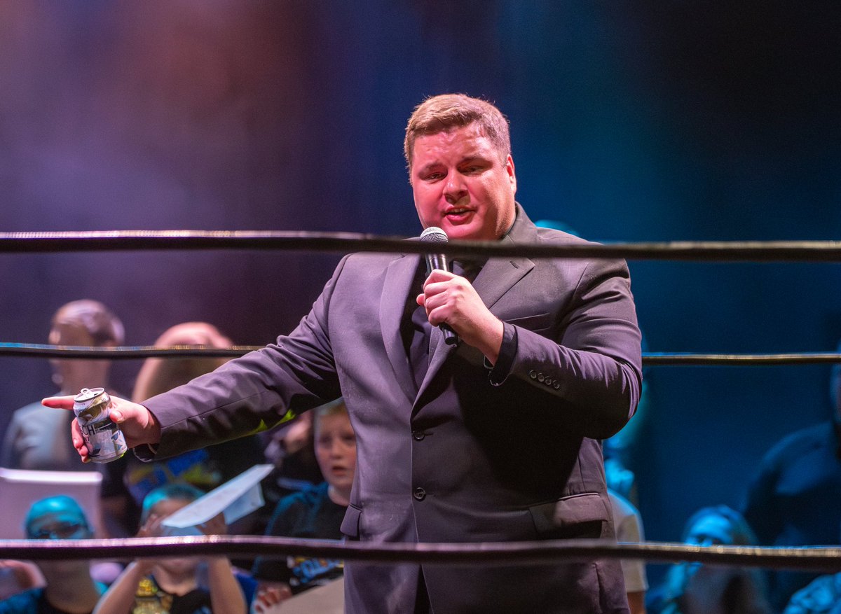 Rare but yet obligatory #twitter post.
<a href="/PWEpic/">Pro Wrestling Epic</a>