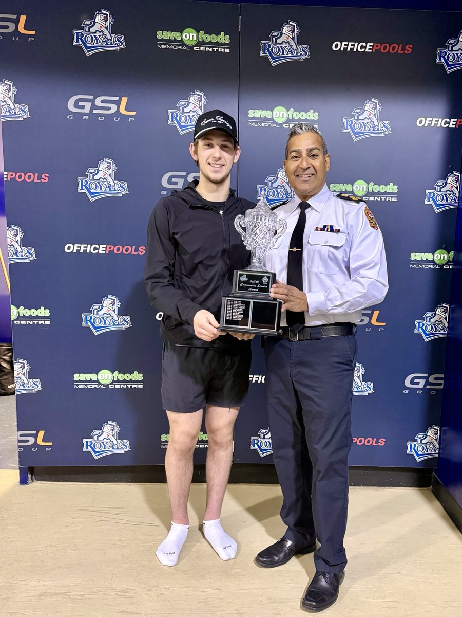 Del Manak (@chiefmanak) on Twitter photo Congrats to <a href="/victoriaroyals/">Victoria Royals</a> <a href="/jaydenkraus33/">Jayden Kraus</a> for winning the <a href="/vicpdcanada/">Victoria Police</a> Community Service Award for his community engagement efforts. Jayden is a great leader on & off the ice. Humble, respectful & community minded. If he’s not wearing skates, it’s socks! Congrats to <a href="/victoriaroyals/">Victoria Royals</a> <a href="/jaydenkraus33/">Jayden Kraus</a> for winning the <a href="/vicpdcanada/">Victoria Police</a> Community Service Award for his community engagement efforts. Jayden is a great leader on & off the ice. Humble, respectful & community minded. If he’s not wearing skates, it’s socks!