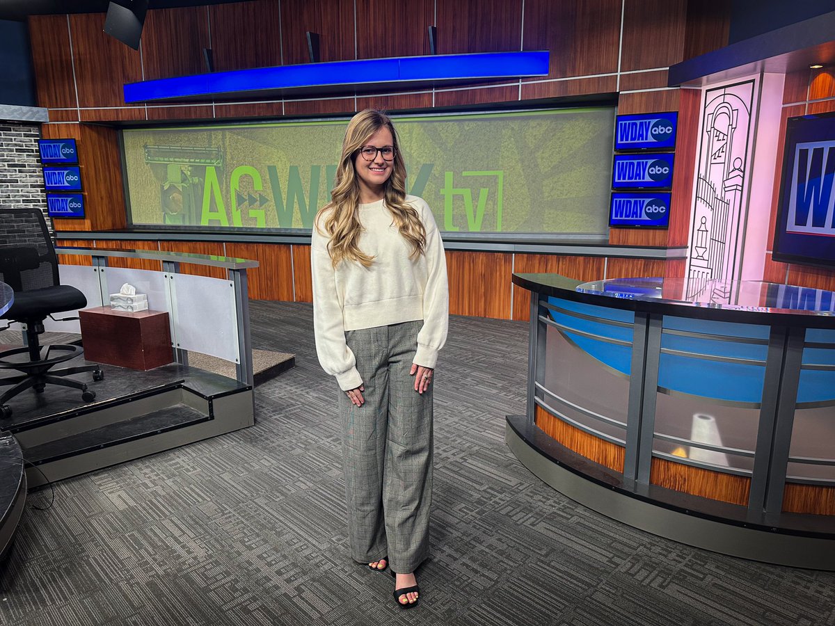 I had some fun in the studio today filling in for Emily as she enjoys some much-deserved vacation time! Tune in this weekend to watch my first time anchoring <a href="/AgweekMagazine/">Agweek</a> TV. 🎥