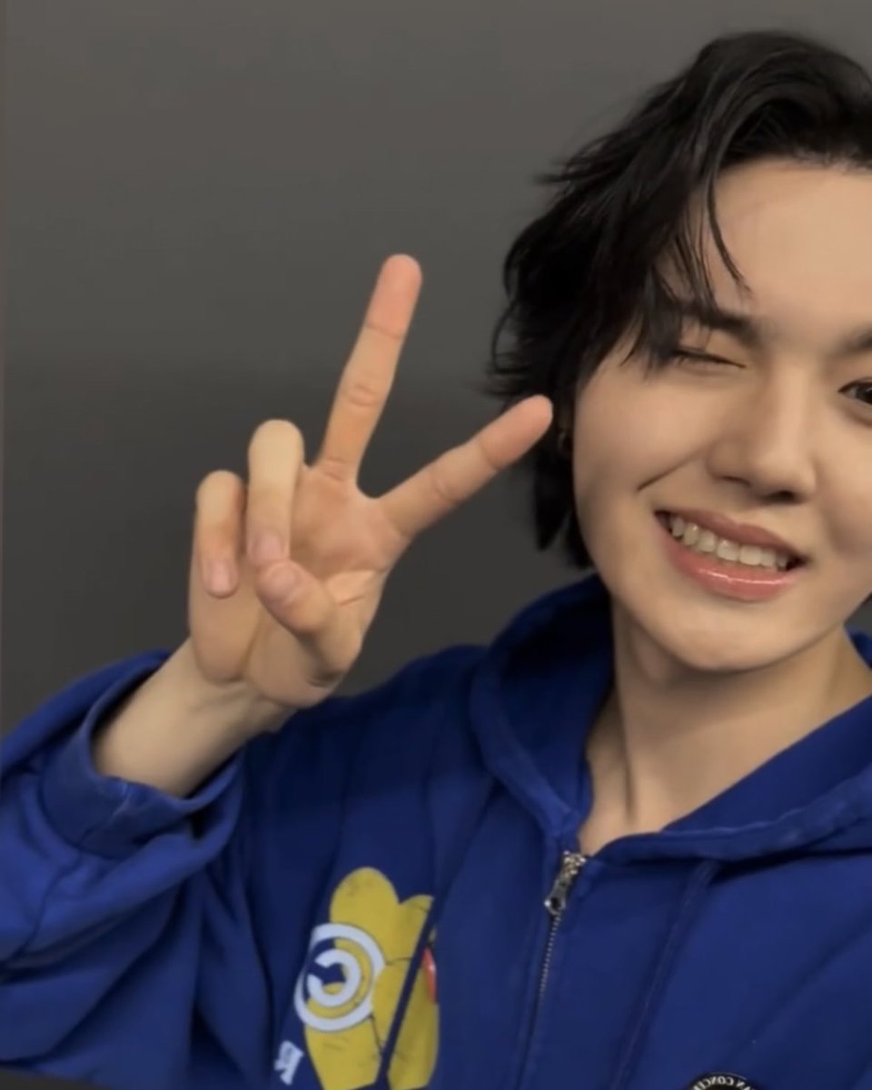 초코 tweet media