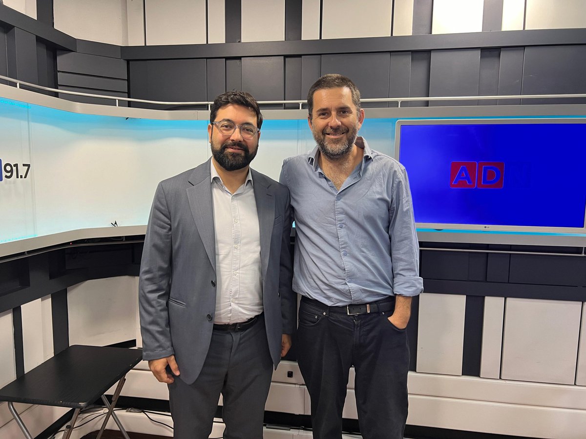 ¿Te gustaría saber cómo avanzamos en la protección de las Áreas Marinas de Rapa Nui? No te pierdas la entrevista que tiene nuestro Subsecretario Maximiliano Proaño en #CiudadanoADN. Sigue la transmisión en vivo aquí adnradio.cl