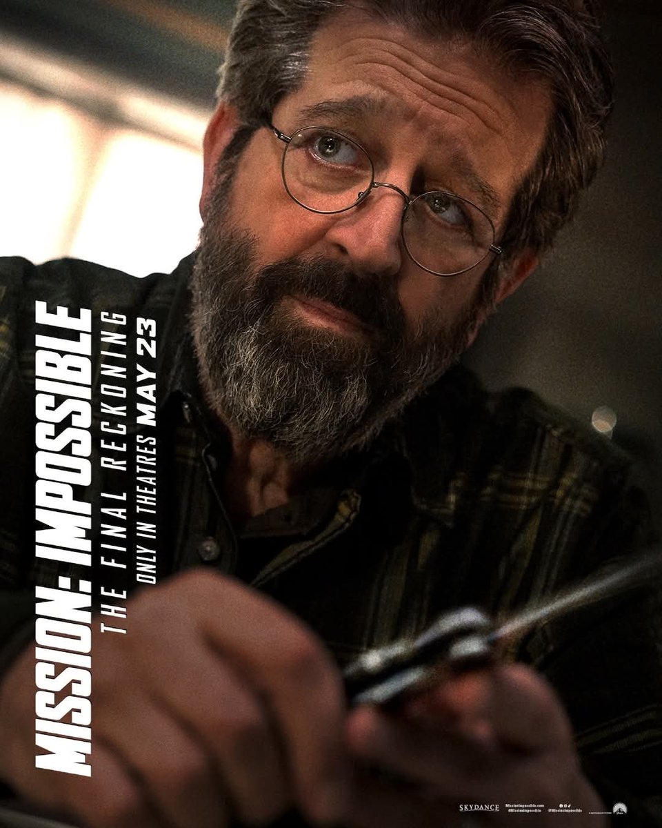 DaveBuzan's tweet photo. That William Donloe (the returning character played by Rolf Saxon in the 1996 original film) gets his own poster is my favorite marketing yet for the new MISSION: IMPOSSIBLE film.

Awesome! https://t.co/cBjT9Yp86R