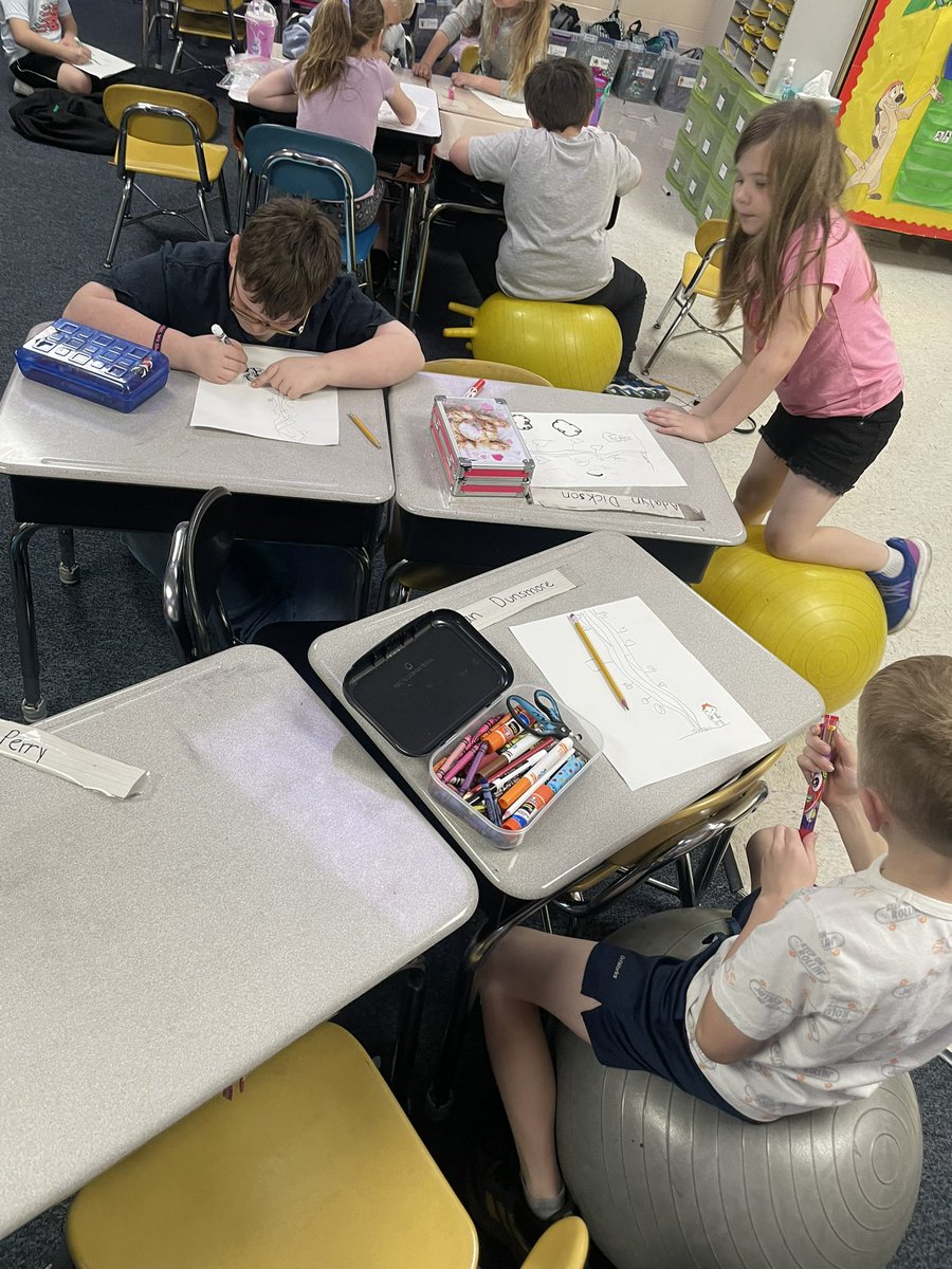MrsSwallowsRoom's tweet photo. Wrapping up Domain 9 with a directed drawing of Jack and the Beanstalk! ☺️ We love getting to be creative 👩‍🎨🧑‍🎨#FirstGrade #mcscbears https://t.co/pyiql3Xy0M