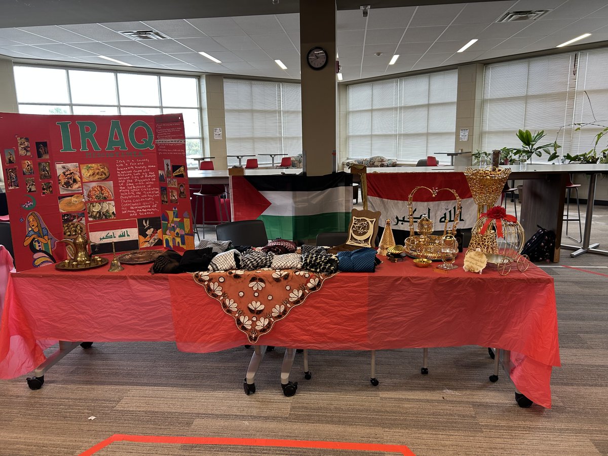 🌍 Today at Park Hill High School, we’re celebrating the incredible diversity of our students during Culture Day, organized by our International Student Association Club!