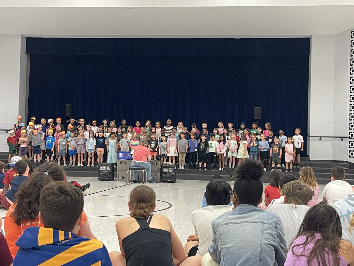 Great performance 1st grade! You are going to do amazing tonight. #SCESoars