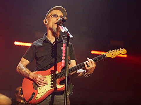 Fito&amp;Fitipaldis cerrará su gira en Fuengirola. lacalmamagazine.es/2025/04/24/fit…