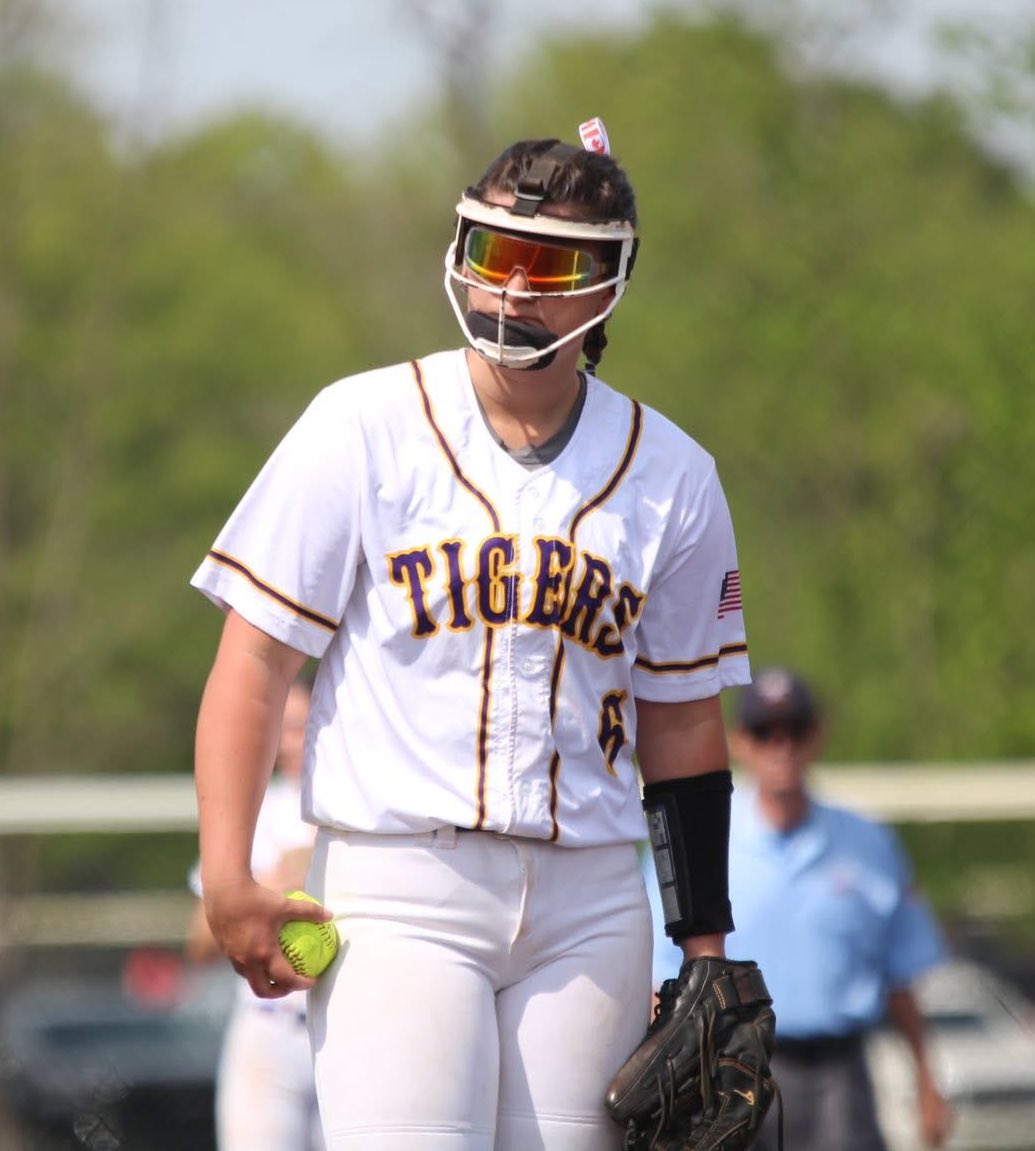 Pitched in my very 1st Varsity games over the weekend. Very grateful for the opportunity!

GS: 2
IP: 9.1
ERA: 2.25
FP: 1.000

Next up… Area!