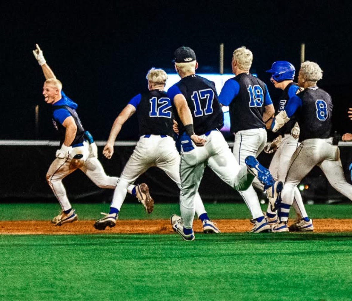 I walked it off last night with a single in the bottom of the 8th, my Etowah squad advances to the Sweet 16 in the GHSA playoffs!!!