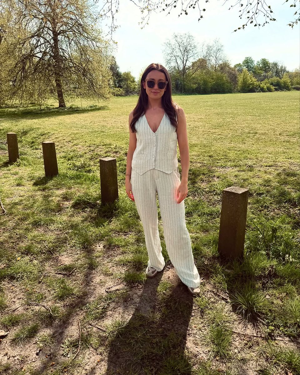 BlueVanillaUK's tweet image. a wholesome day out in Blue Vanilla 🤍 @katieplustwo 

l8r.it/qVRn

-
fashion inspo, pinterest fashion, co ord, striped co ord, fashion inspo #coord #summerfashion #bluevanillaladies