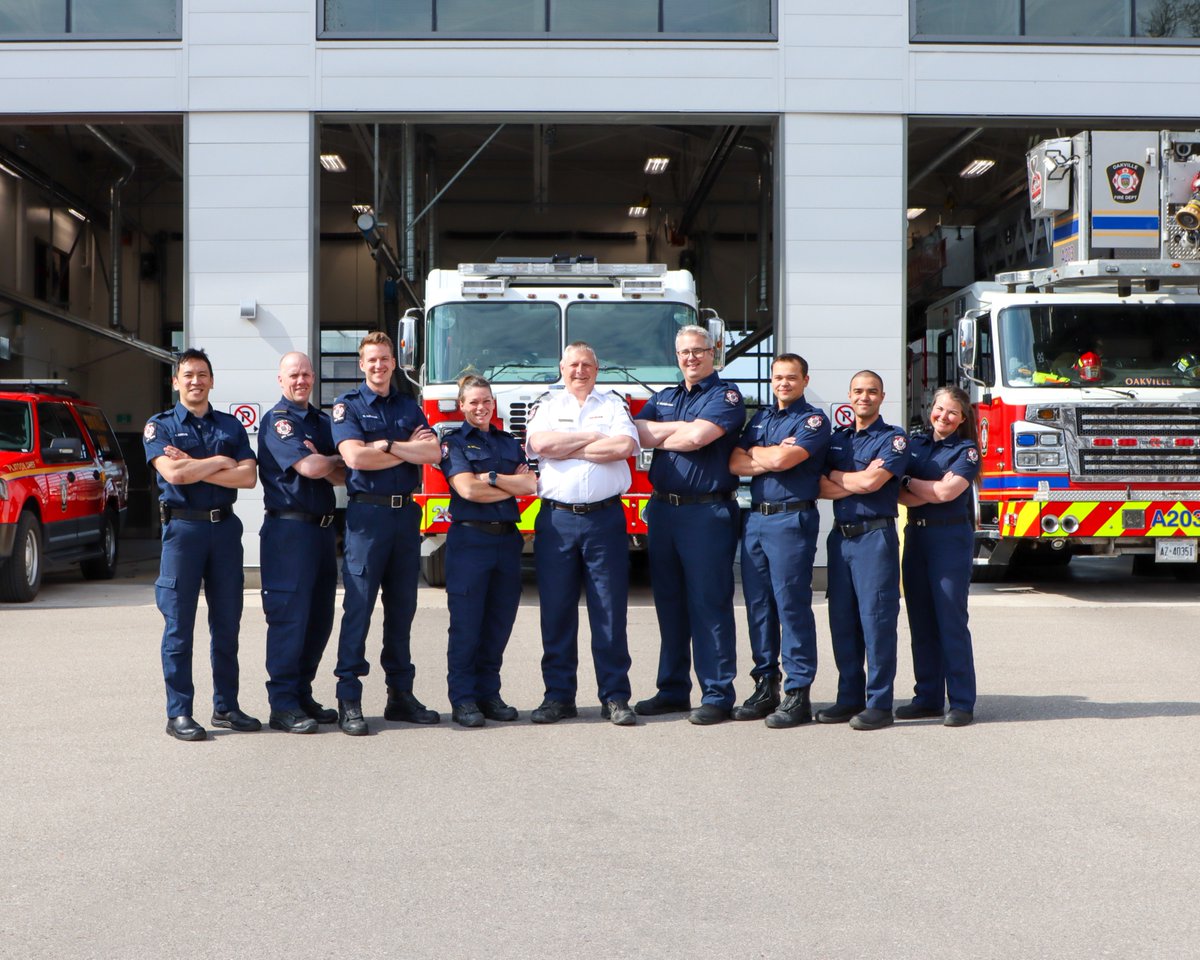 Sayers291's tweet image. Congratulations and happy retirement to Platoon Chief, Donald Williamson, who is working his last shift today after a 35 year fire service career.
@oakvillefire @oakvillepffa