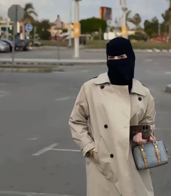 Q56GG's tweet image. زواج من عقيم ماتنجب
ساكنه في الرياض
سعوديه العمر 33
الطول 165
الوزن 68
البشرة بيضاء مهتمه بنفسي
اقدر الحياه الزوجيه
واخاف الله جسم ناعم
رزينه هاديه
السكن عندها بيت
المنطقه الرياض
الوظيفه دكتوره
#الربع_شاورمر