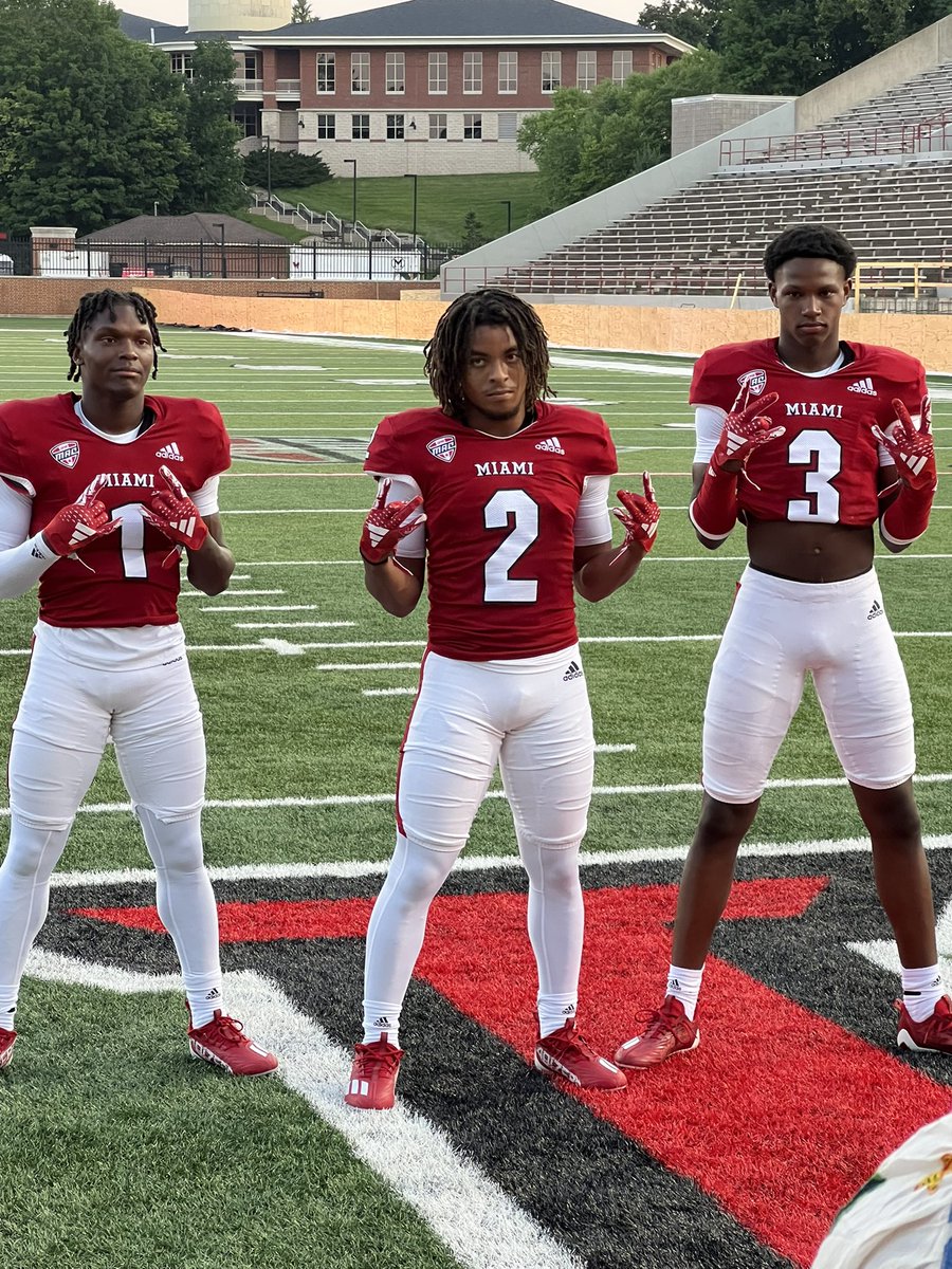 CairoLiley1's tweet image. I will be at @MiamiOHFootball this Saturday for a spring ball game eager to see my bro @AntwonThomas01 and the guys @AdrianWalkerJr @DesmonYharbrou1 also touch bases with some coaches @DBCoachWhite @Coach_Hud4 @Martin_Miami_HC @AllenTrieu @SWiltfong_ @adamgorney @RivalsFriedman…