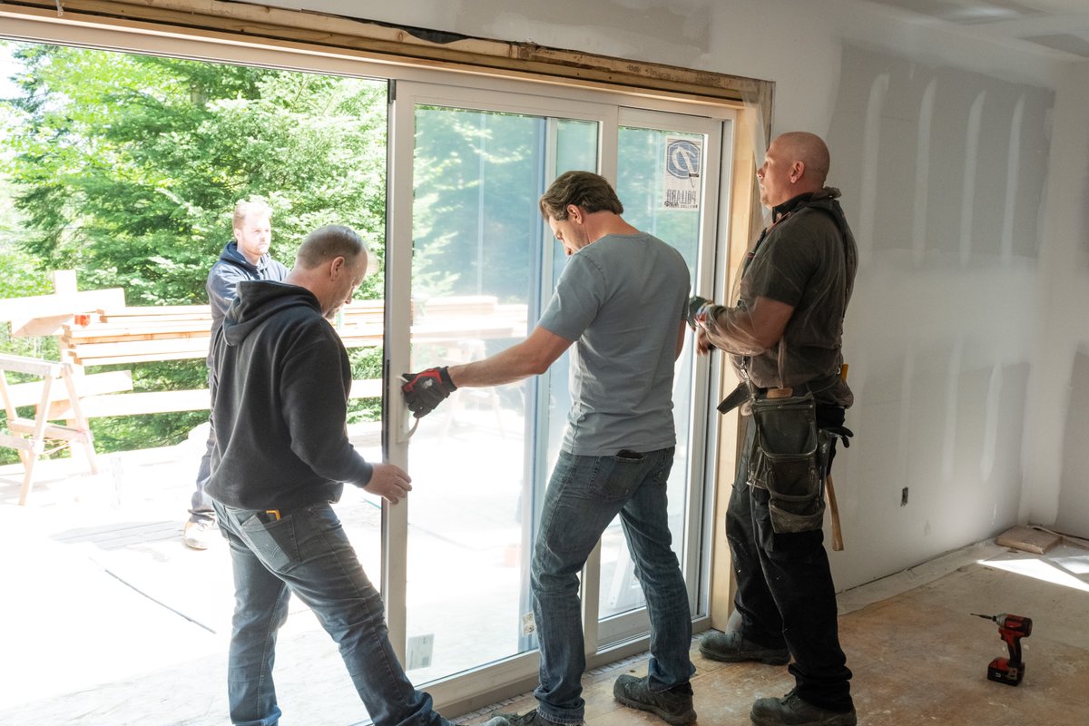 pollardwindows's tweet photo. Exciting behind-the-scenes moment! @smcgillivray installing one of our patio doors on the latest episode of Scott’s Vacation House Rules. We are proud to be part of this incredible transformation! https://t.co/iippWTrsQ5