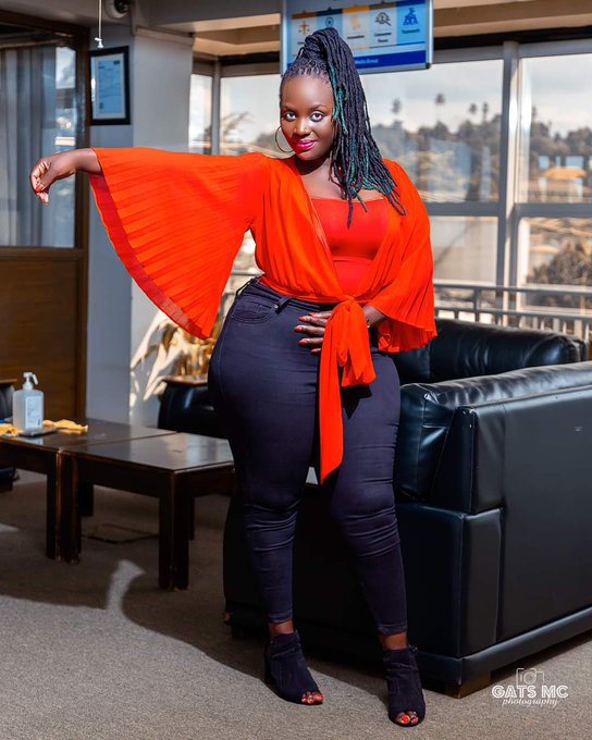 933 KFM (@933kfm) on Twitter photo Thursday Feel-Good! Tune in to #Kzone with <a href="/DoreenNasaasira/">Doreen Nasasira</a> for inspiring stories, song requests, and dedications! Thursday Feel-Good! Tune in to #Kzone with <a href="/DoreenNasaasira/">Doreen Nasasira</a> for inspiring stories, song requests, and dedications!