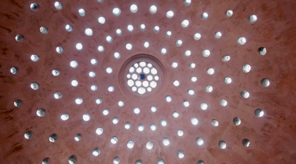 ThePerfectSweat's tweet image. 📍 Istanbul, Turkey 🇹🇷

Discover history at Çemberlitaş Hammam (@cemberlitasbath), an iconic bathhouse from 1584 designed by Mimar Sinan, featured in the Turkey episode of the Perfect Sweat Series.

Explore featured locations at 👇
🔗 perfectsweatseries.com/episode-5-turk…