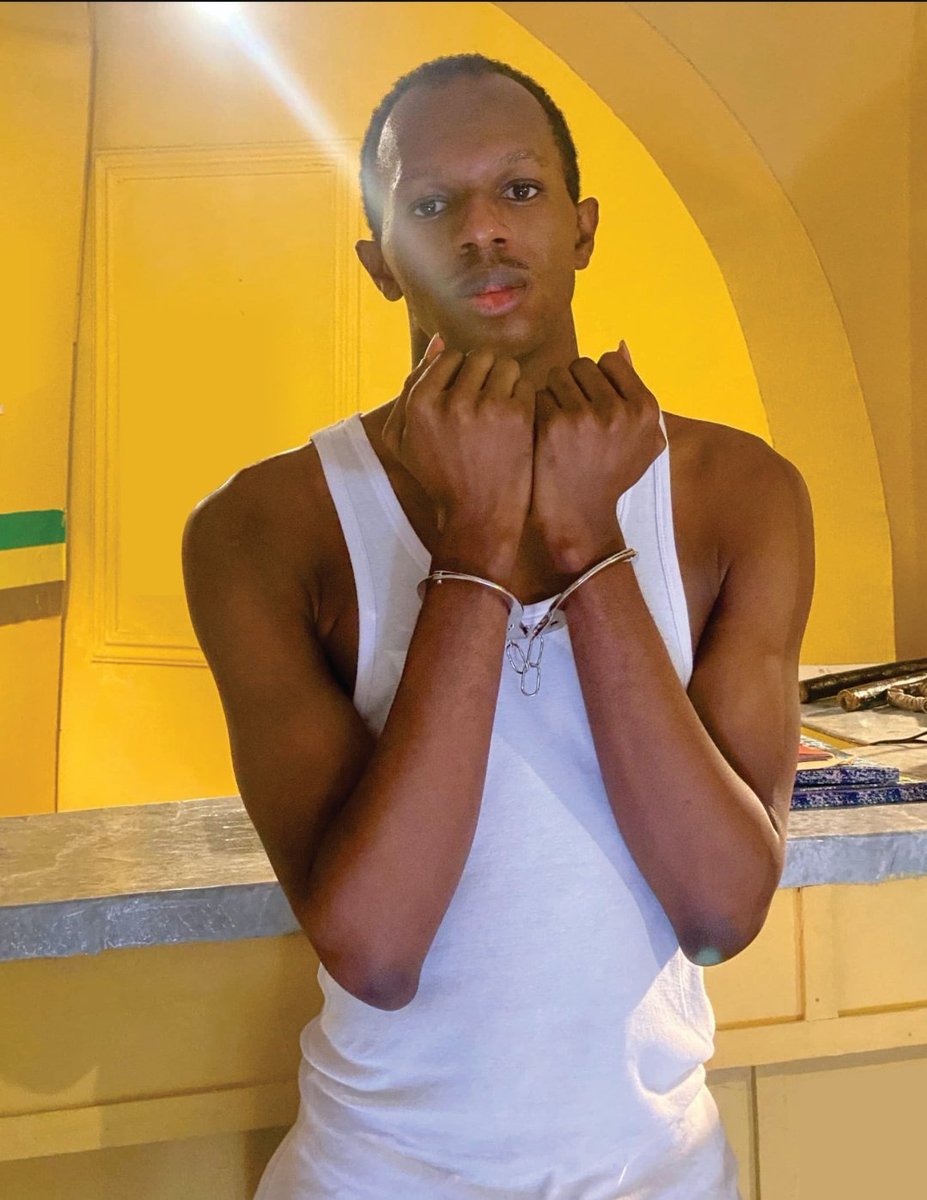 Daniel Regha tweet media