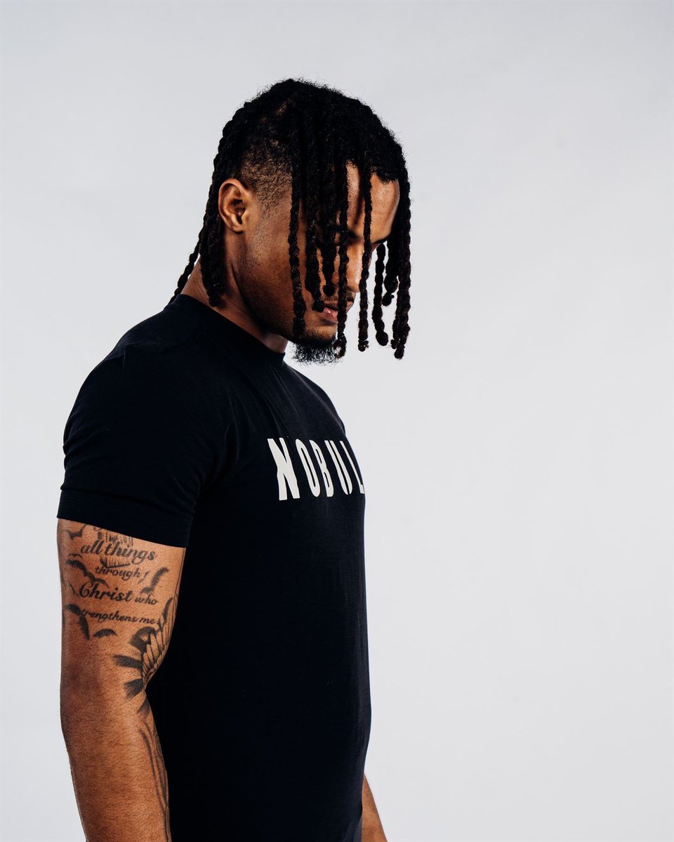 DarealBmarsh's tweet image. G R I N D
Locked in with @nobull.🌴⚔️