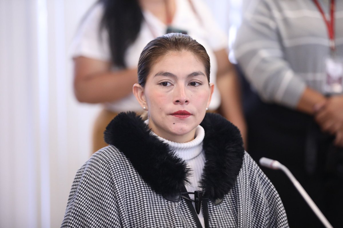 Asamblea Nacional (@asambleaecuador) on Twitter photo <a href="/gabisommerfeld/">Gabriela Sommerfeld</a> <a href="/CancilleriaEc/">Cancillería del Ecuador 🇪🇨</a> <a href="/CesarCordovaEc/">César Córdova Valverde</a> <a href="/DEFENSORIAEC/">Defensoría del Pueblo de Ecuador</a> <a href="/MinInteriorEc/">Ministerio del Interior Ecuador 🇪🇨</a> <a href="/RRIIMovilidadAN/">Comisión de RRII y Movilidad Humana</a> Una vez abordado el orden del día, <a href="/jonathan_parra_/">Jonathan Parra</a>, presidente de <a href="/RRIIMovilidadAN/">Comisión de RRII y Movilidad Humana</a>, clausura la sesión N°087. #LeyMovilidadHumana #JuntosLegislamos <a href="/gabisommerfeld/">Gabriela Sommerfeld</a> <a href="/CancilleriaEc/">Cancillería del Ecuador 🇪🇨</a> <a href="/CesarCordovaEc/">César Córdova Valverde</a> <a href="/DEFENSORIAEC/">Defensoría del Pueblo de Ecuador</a> <a href="/MinInteriorEc/">Ministerio del Interior Ecuador 🇪🇨</a> <a href="/RRIIMovilidadAN/">Comisión de RRII y Movilidad Humana</a> Una vez abordado el orden del día, <a href="/jonathan_parra_/">Jonathan Parra</a>, presidente de <a href="/RRIIMovilidadAN/">Comisión de RRII y Movilidad Humana</a>, clausura la sesión N°087. #LeyMovilidadHumana #JuntosLegislamos
