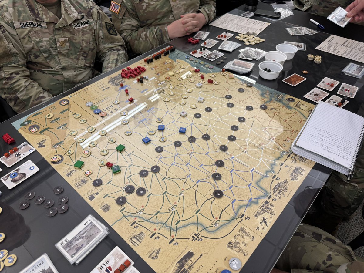 Decision Making in History with <a href="/HistorianAbel/">Dr. Jonathan Abel</a> #wargaming using Race to the Rhine. A great game <a href="/___PHALANX/">PHALANX</a> about sustainment for <a href="/USACGSC/">U.S. Army CGSC</a> <a href="/ArmyUniversity/">The Army University</a>