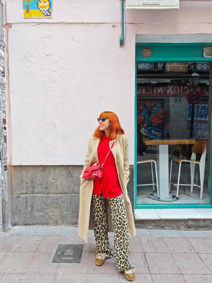 ¿Será este el último look sin abrigo? ¡Espero y deseo que sí! Nuevo post en el blog. mividaenrojo.com/2025/04/un-nue… #fashion