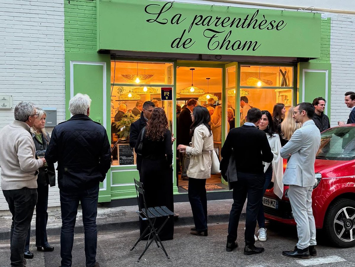 Un succès pour notre première réunion publique <a href="/partiudr/">UDR</a> dans le 8eme arrondissement de Marseille.
Merci à nos sympathisants d’être venus aussi nombreux.
Et bravo à Sylvie et Nathalie de La parenthèse de Thom pour ce beau buffet. 😋
À très vite pour un prochain rendez vous ! 🇫🇷