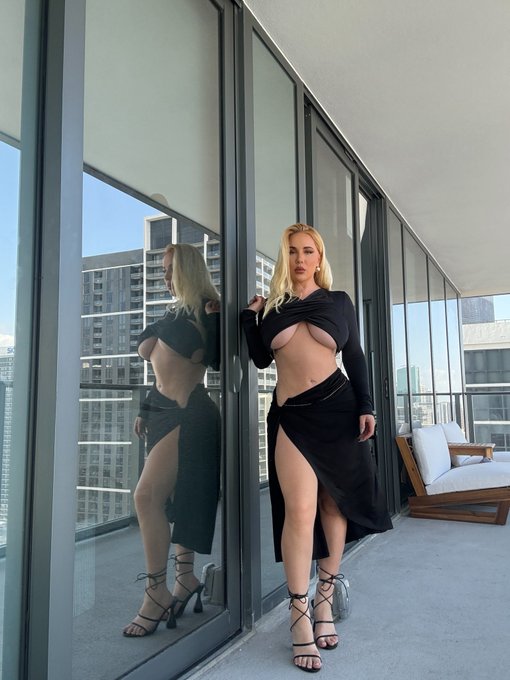 1 pic. 2 piece sets 🖤💫 https://t.co/el5F0JiPwN